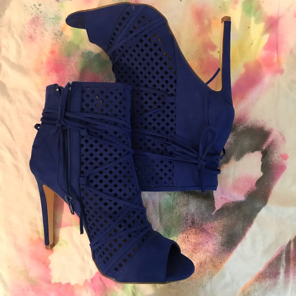 Women’s Blue Booties